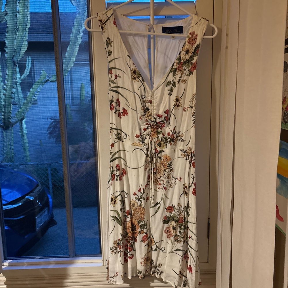 Floral V-Neck Maxi Dress
